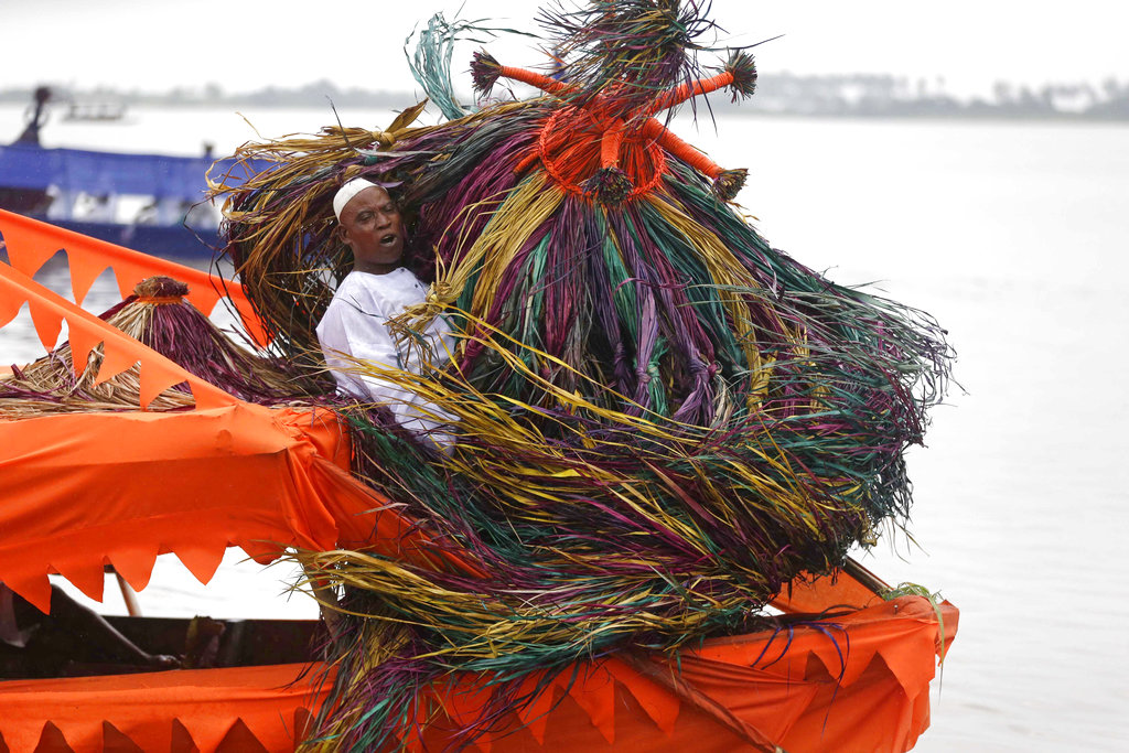 Nigerian Voodoo Festival Shows Strength of Traditions