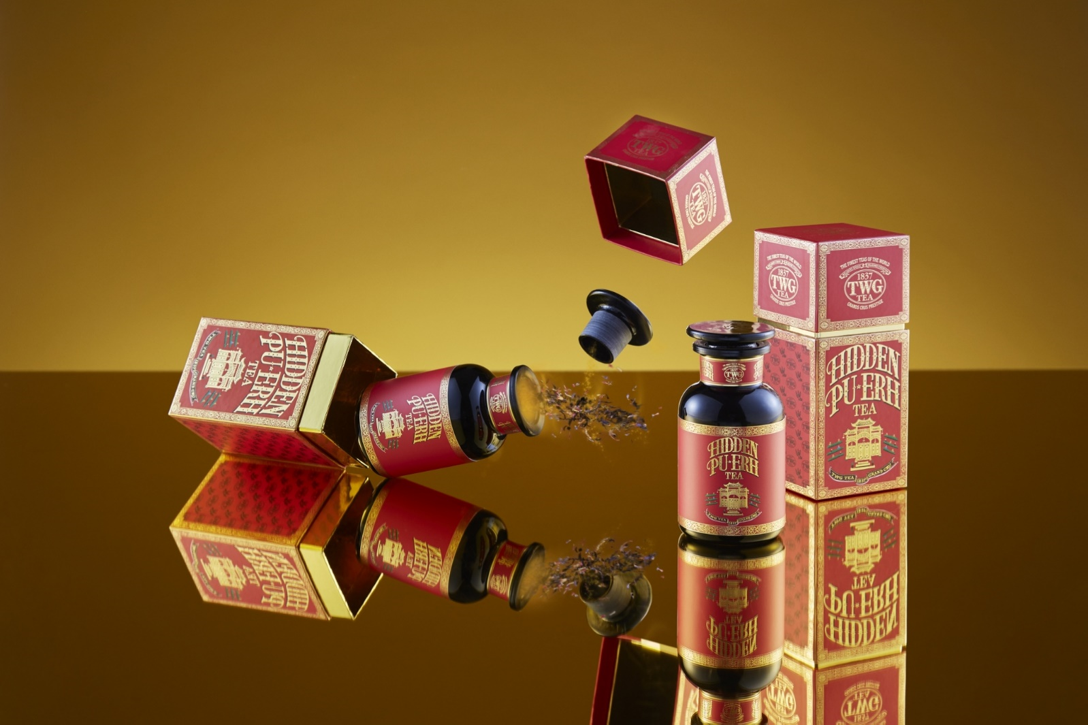TWG TEA'S LUXE GOLD TAKEAWAY CUPS WITH FREE GLASS STRAW & SUGAR STICK ONLY  AT NGEE ANN CITY! - Shout